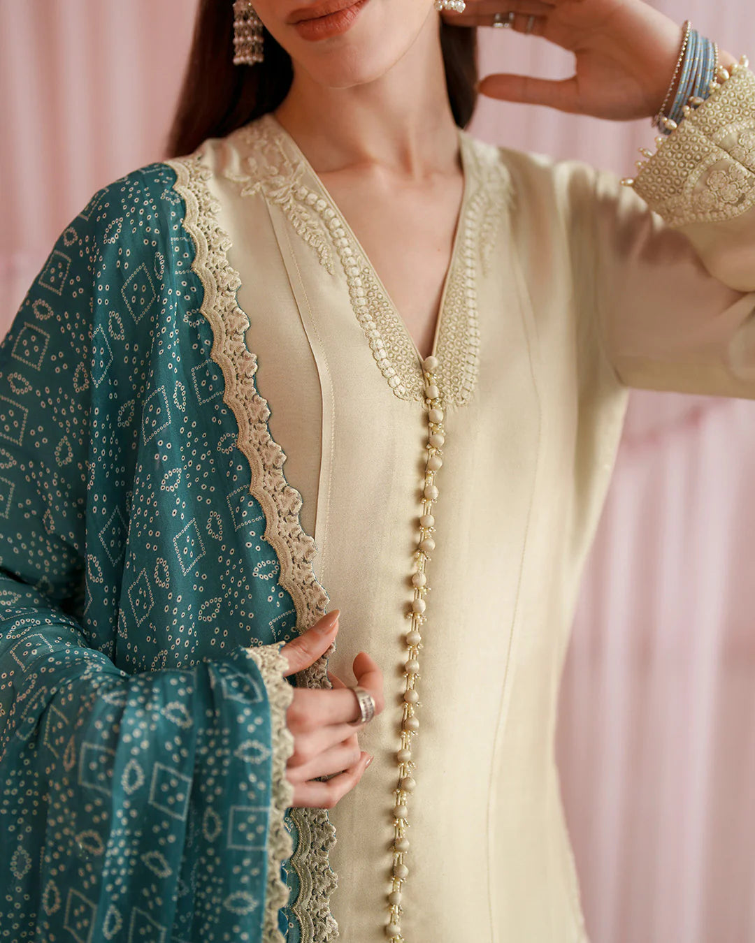 FAIZA SAQLAIN LUXE SILK EIDT RIMAAS