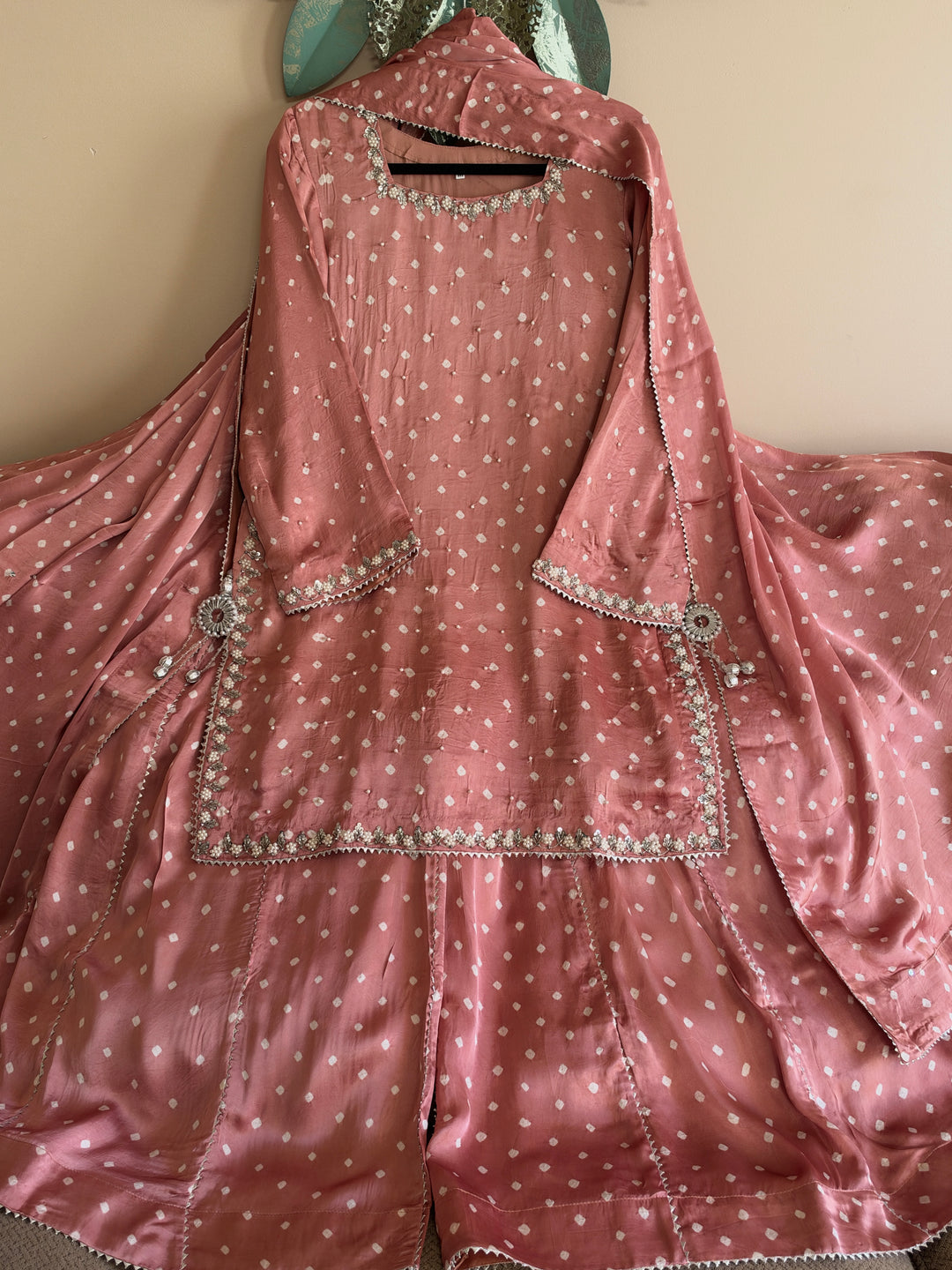 CHUNRI PURE CHARMEUSE SILK SHARARA SUIT SFSH02