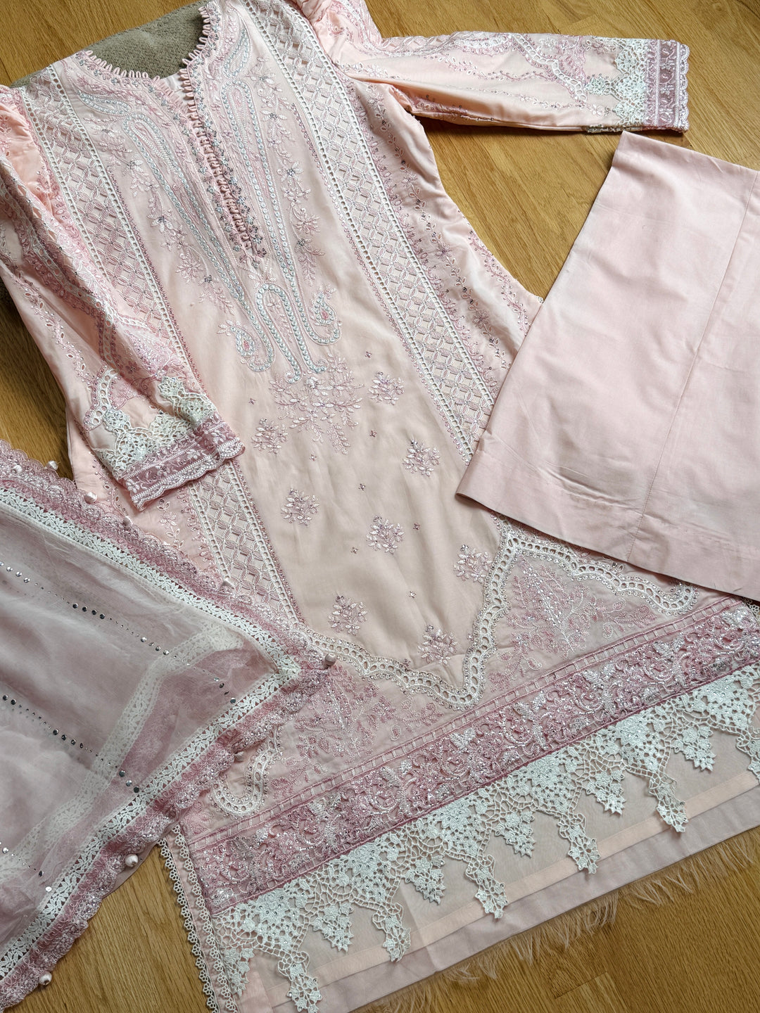 MARIAB LUXURY LAWN COLLECTION 11A