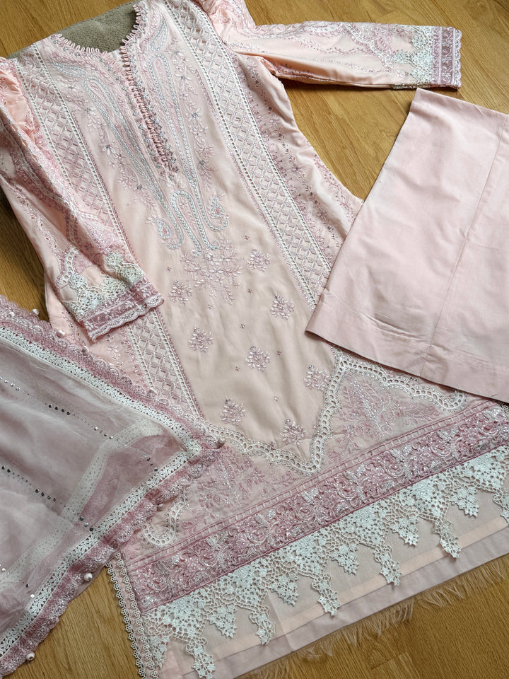 MARIAB LUXURY LAWN COLLECTION 11A