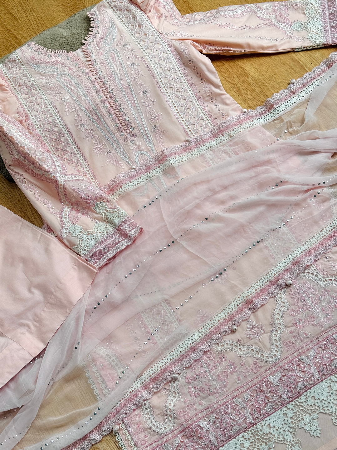 MARIAB LUXURY LAWN COLLECTION 11A