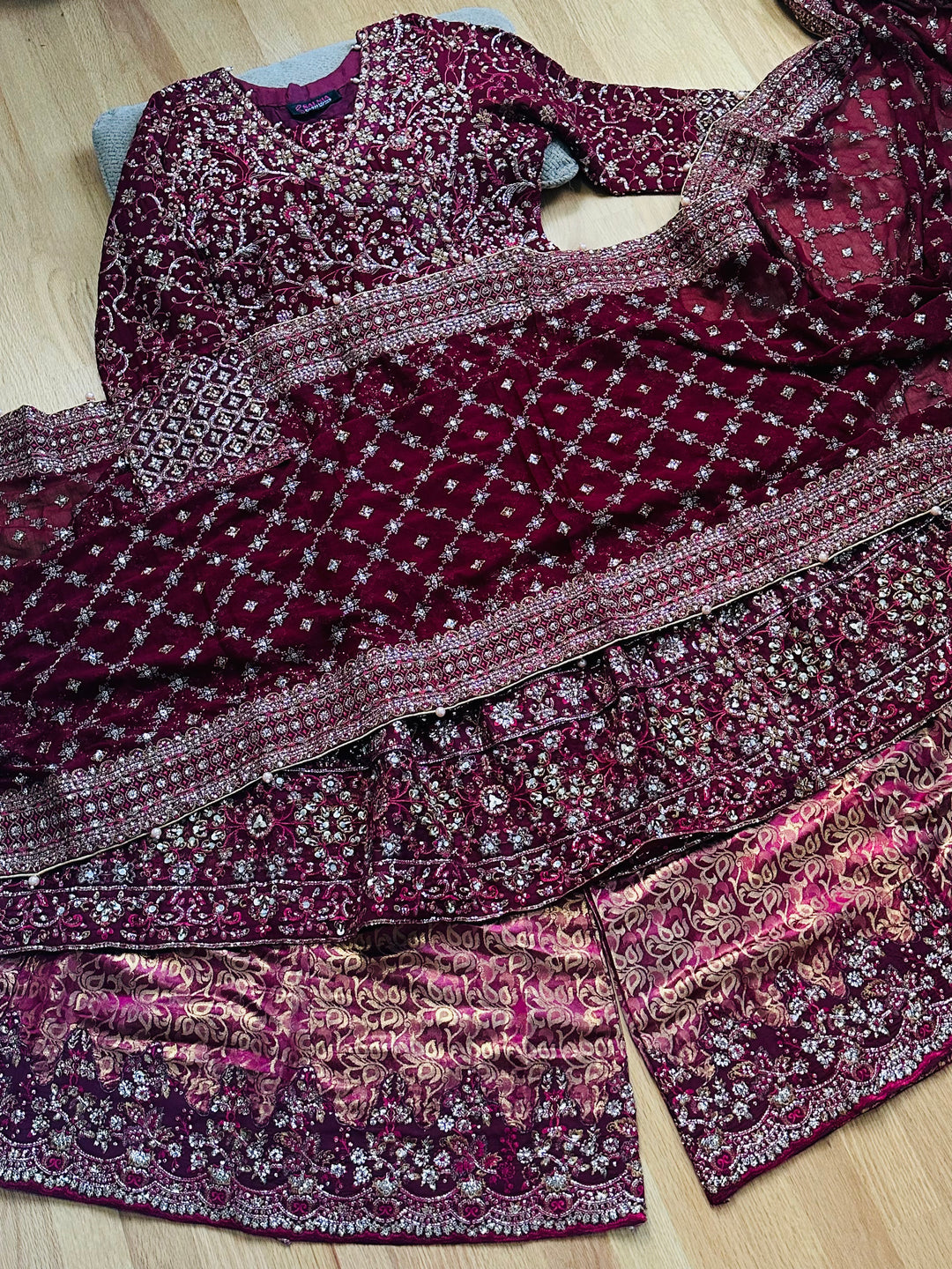 EXQUSITE CHIFFON GHARARA  PARTYWEAR ALPW106