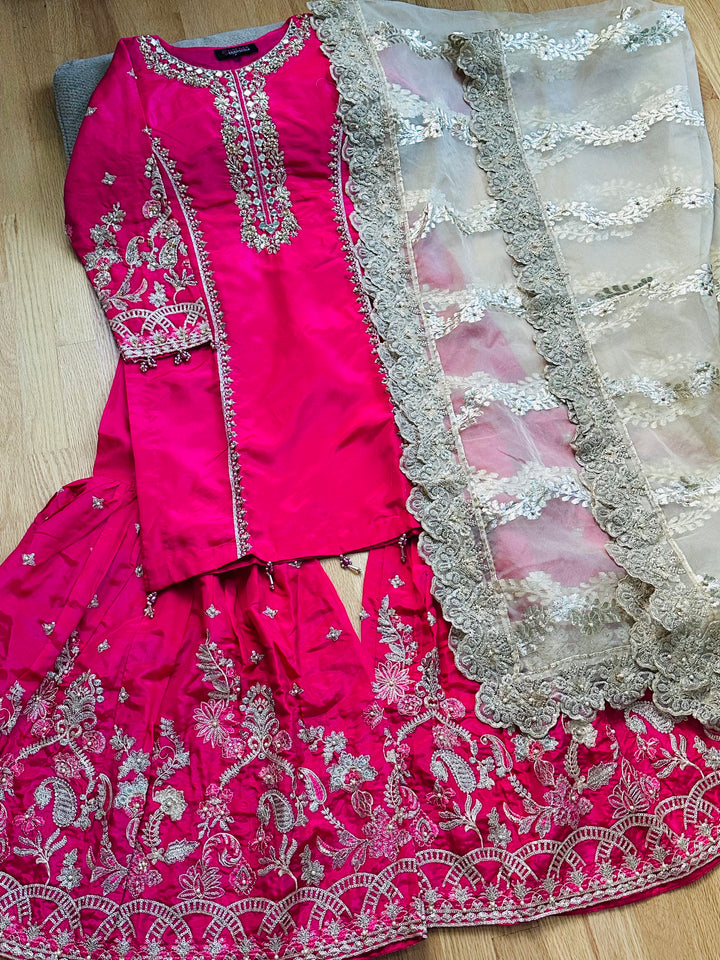EXQUSITE SILK GHARARA  PARTYWEAR ALPW105