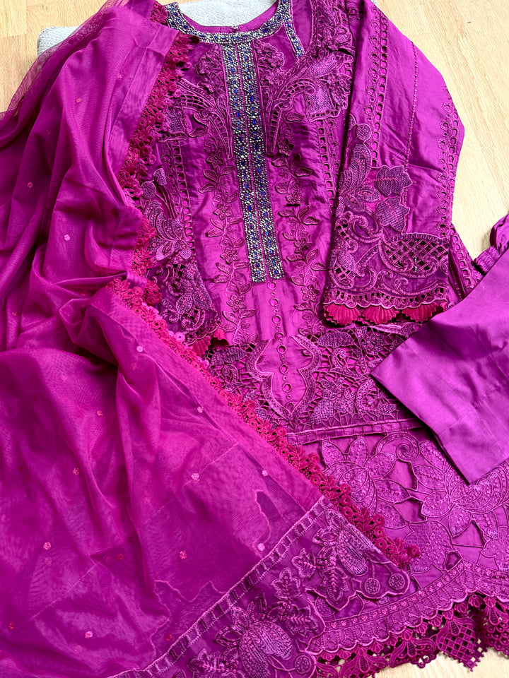 MARIAB LUXURY LAWN COLLECTION 2B
