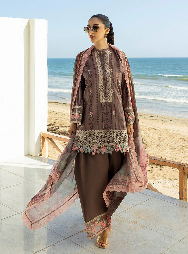 ZAINAB CHOTTANI LAWN COLLECTION ZCSF01