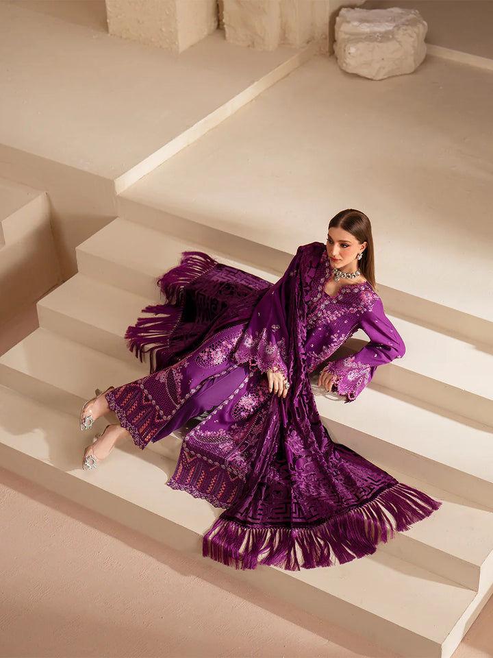 EMBROIDERED LINEN SUIT WITH PALACHI DUPATTA PLSF02