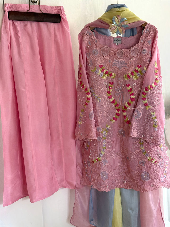 CUTWORK EMBROIDERED PURE SILK SUIT CTSH01