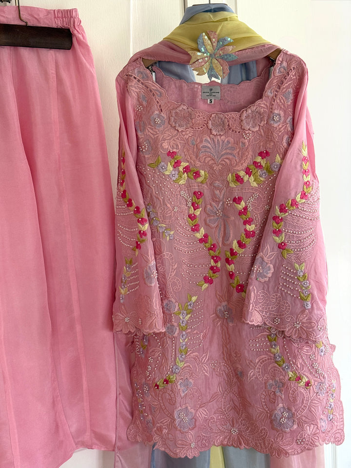 CUTWORK EMBROIDERED PURE SILK SUIT CTSH01