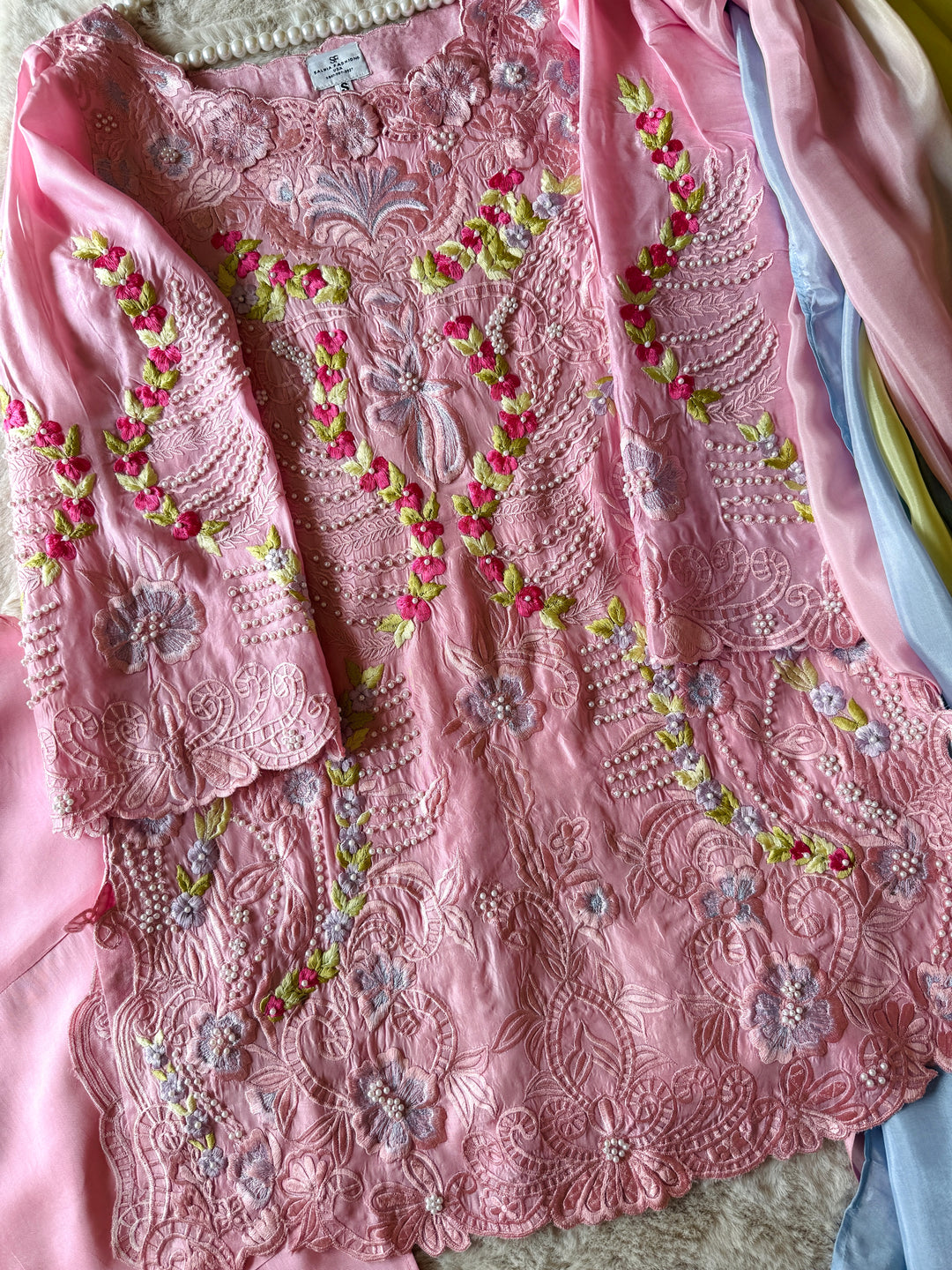 CUTWORK EMBROIDERED PURE SILK SUIT CTSH01