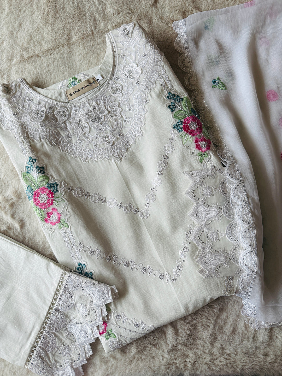 EMBROIDERED CASUAL WEAR LAWN 3-PC SUITS CWSF11