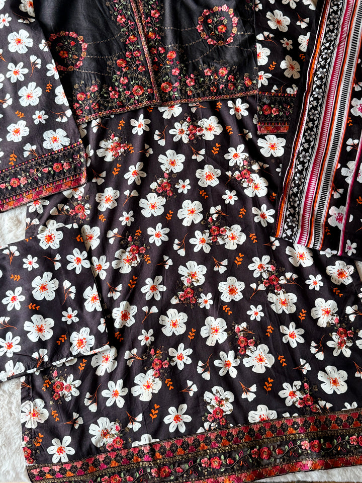 EMBROIDERED CASUAL WEAR LAWN 3-PC SUITS CWSF12