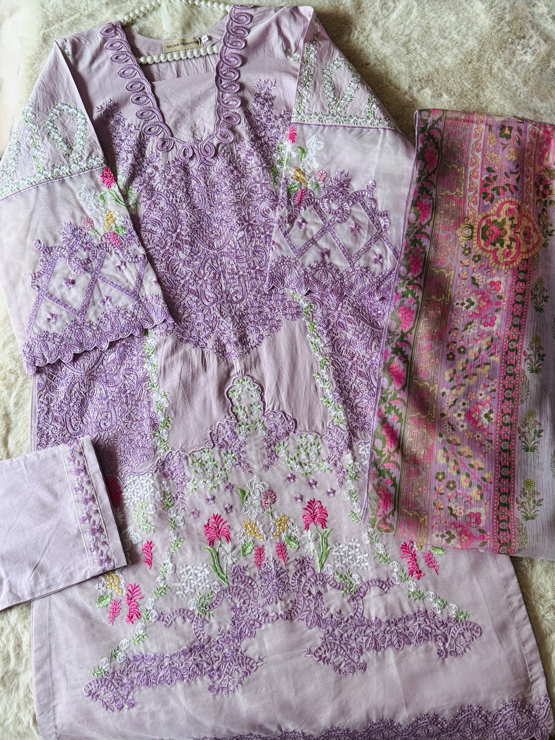 EMBROIDERED CASUAL WEAR LAWN 3-PC SUITS CWSF13