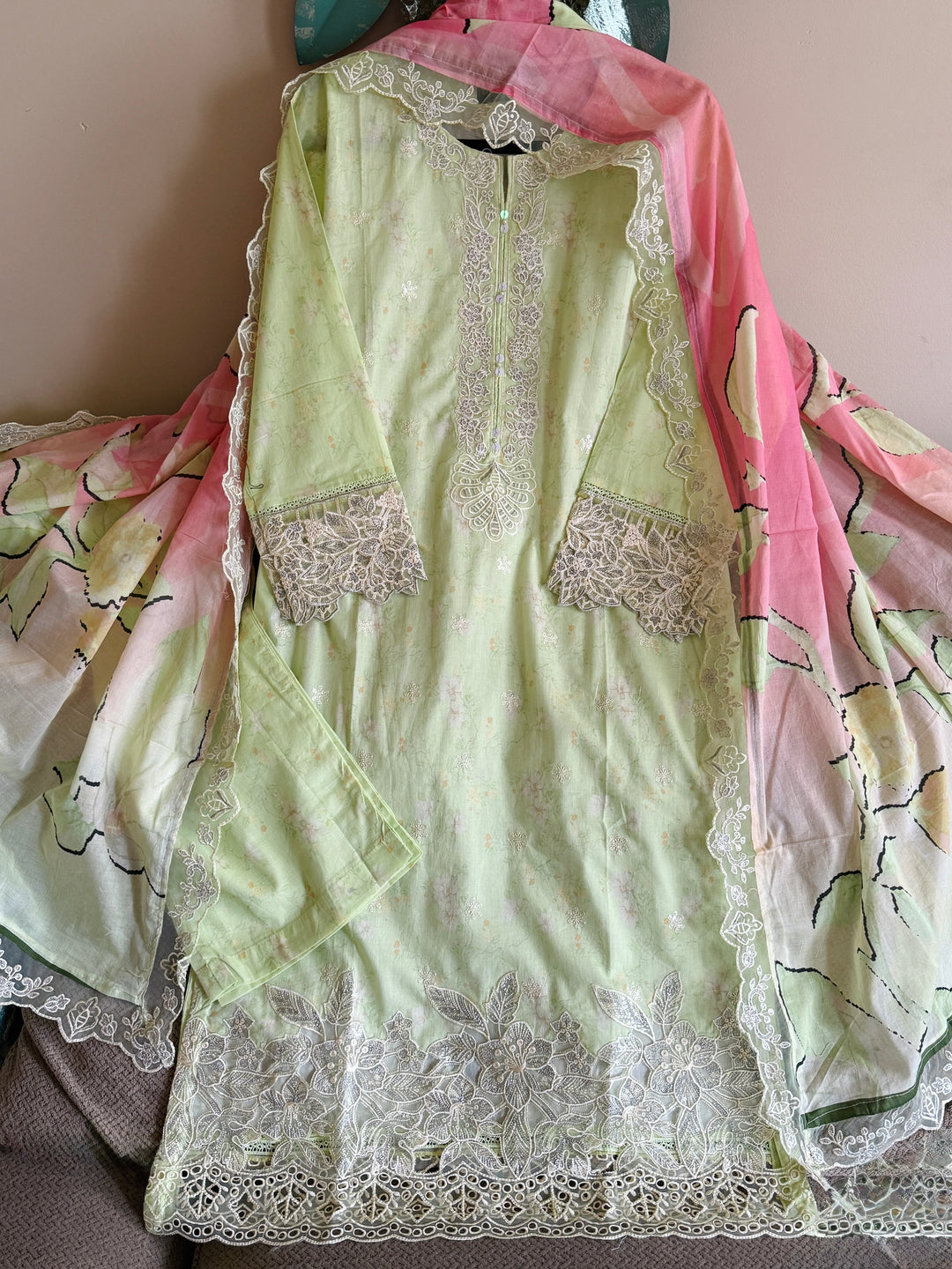 EMBROIDERED CASUAL WEAR LAWN 3-PC SUITS CWSF10