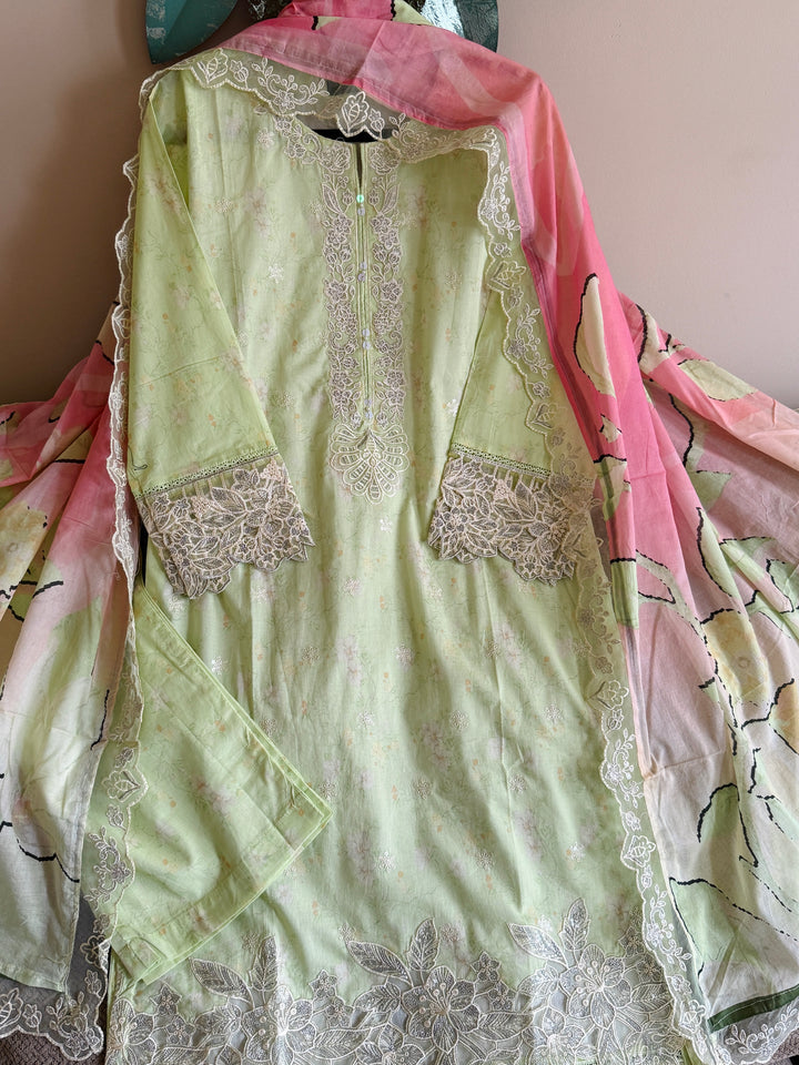 EMBROIDERED CASUAL WEAR LAWN 3-PC SUITS CWSF10