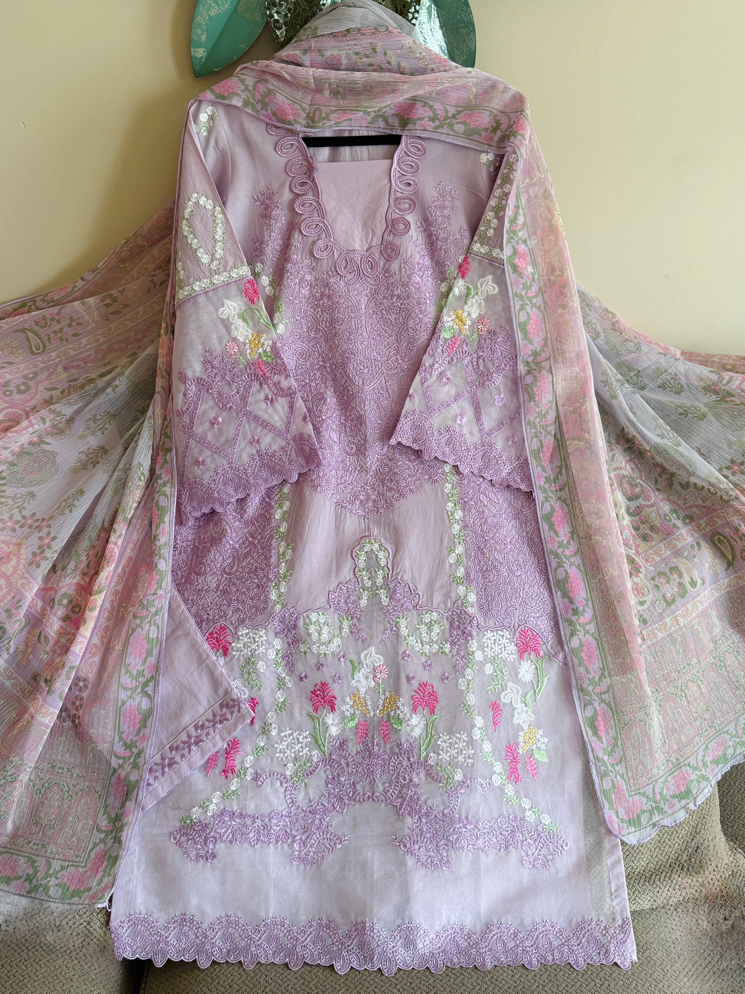 EMBROIDERED CASUAL WEAR LAWN 3-PC SUITS CWSF13