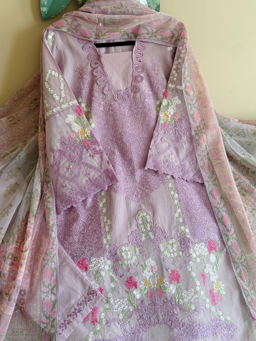 EMBROIDERED CASUAL WEAR LAWN 3-PC SUITS CWSF13