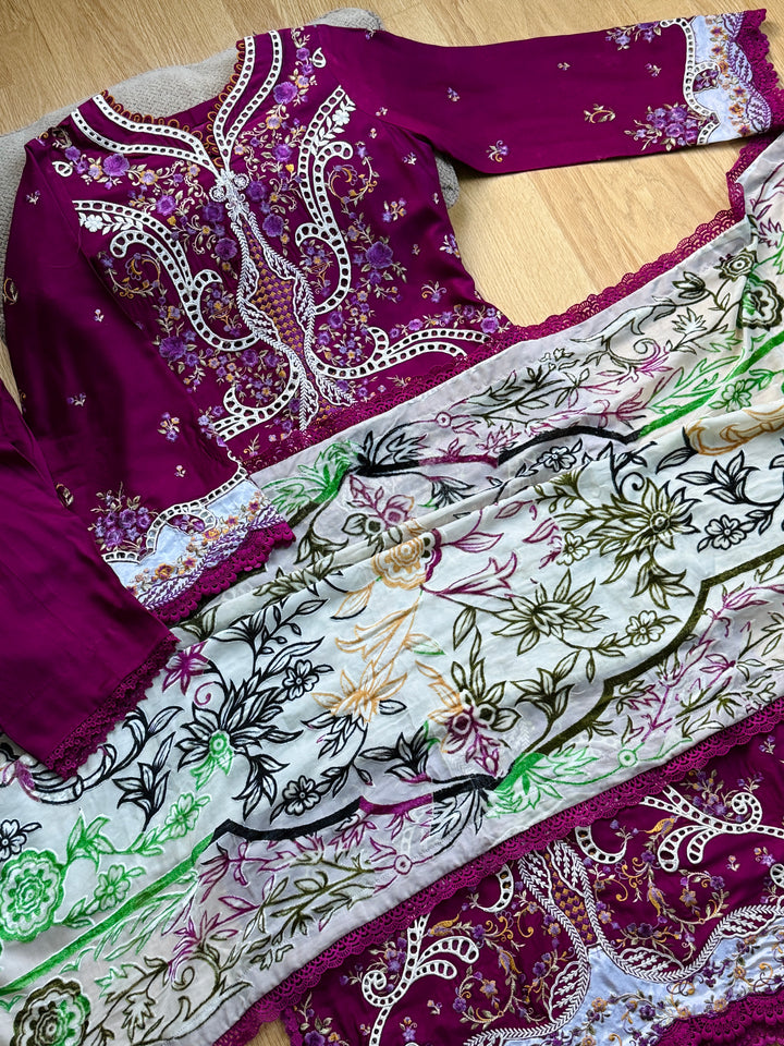 EMBROIDERED LINEN SUIT WITH PALACHI DUPATTA PLSF06