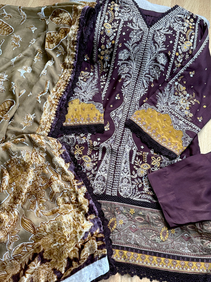 EMBROIDERED LINEN SUIT WITH PALACHI DUPATTA PLSF04