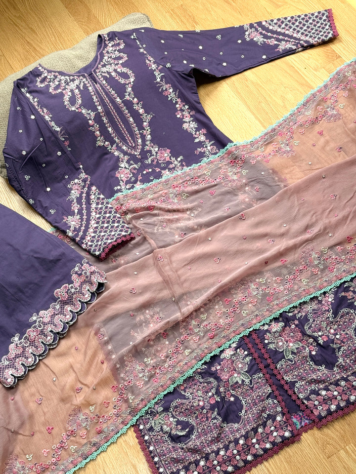 HUSSAIN REHAR LUXURY LAWN COLLECTION 2025 IRRIS