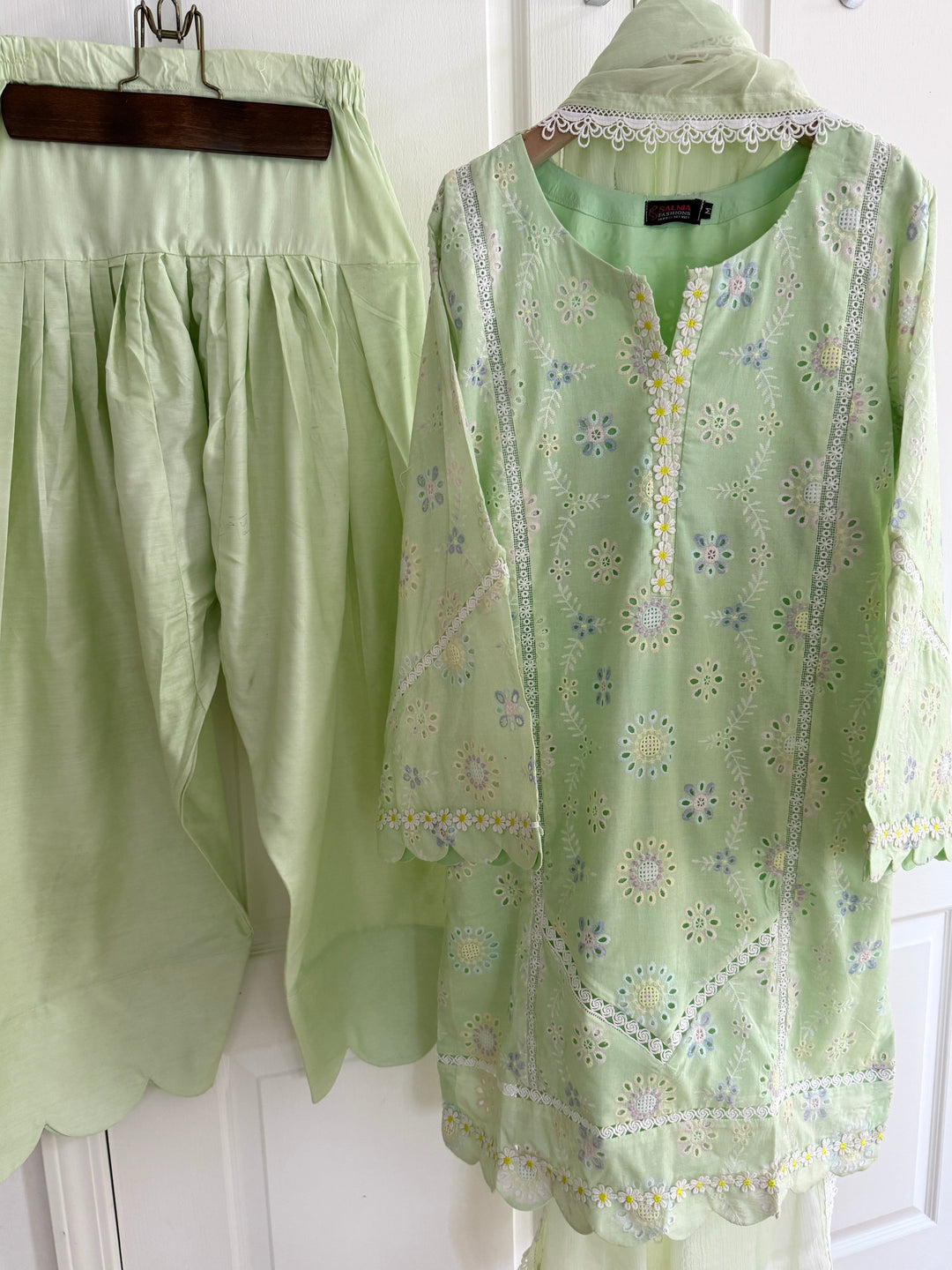 SCHIFFLI EMBROIDERED FARSHI SHALWAR SCFR06