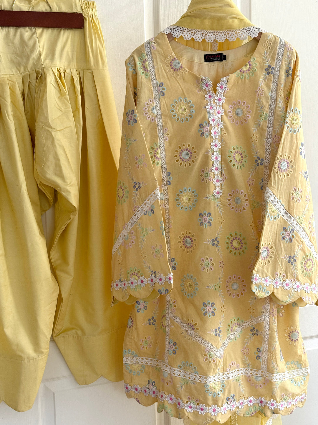 SCHIFFLI EMBROIDERED FARSHI SHALWAR SCFR07