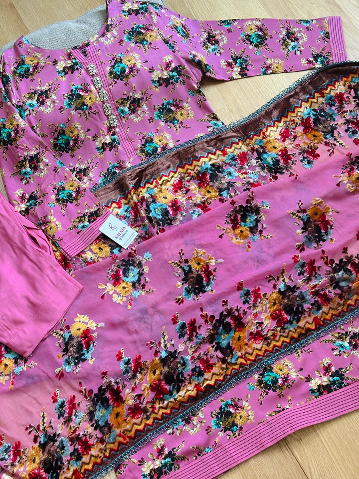 EMBROIDEREDLINEN SUIT WITH PALACHI DUPATTA PLSF09