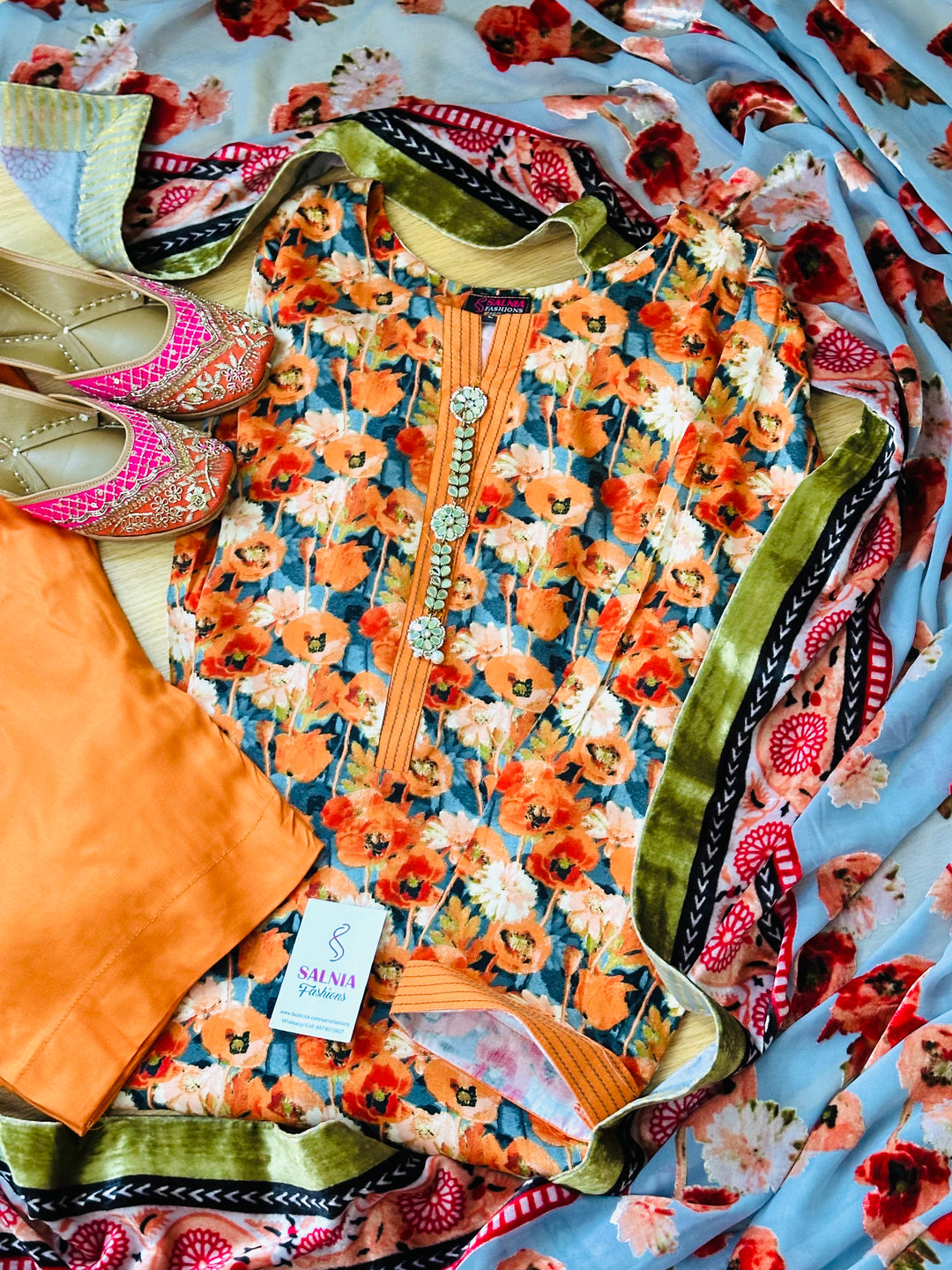 EMBROIDEREDLINEN SUIT WITH PALACHI DUPATTA PLSF10