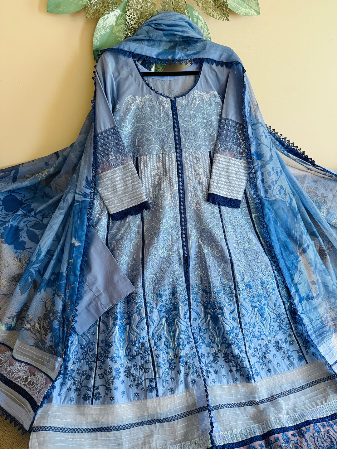 SOBIA NAZIR LUXURY COLLECTION SNSF6B