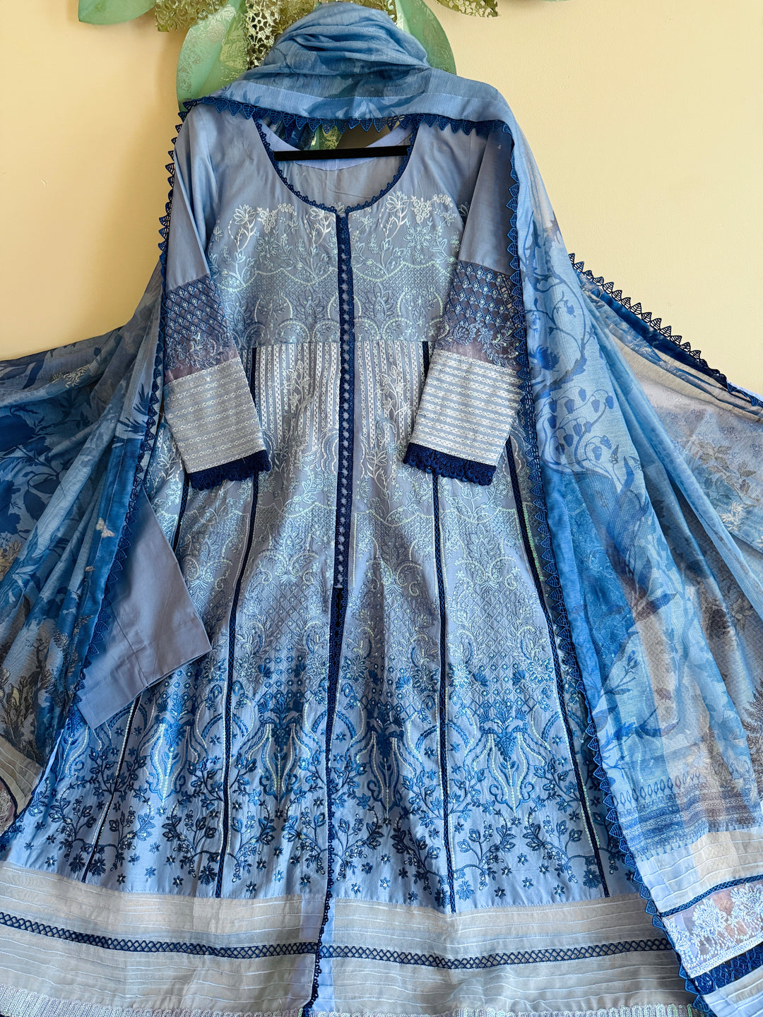 SOBIA NAZIR LUXURY COLLECTION SNSF6B