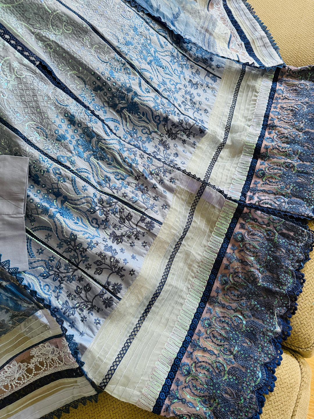 SOBIA NAZIR LUXURY COLLECTION SNSF6B