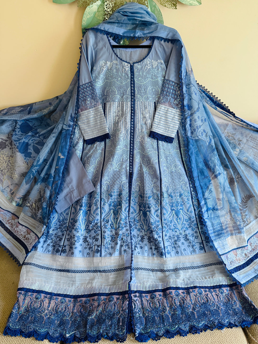 SOBIA NAZIR LUXURY COLLECTION SNSF6B
