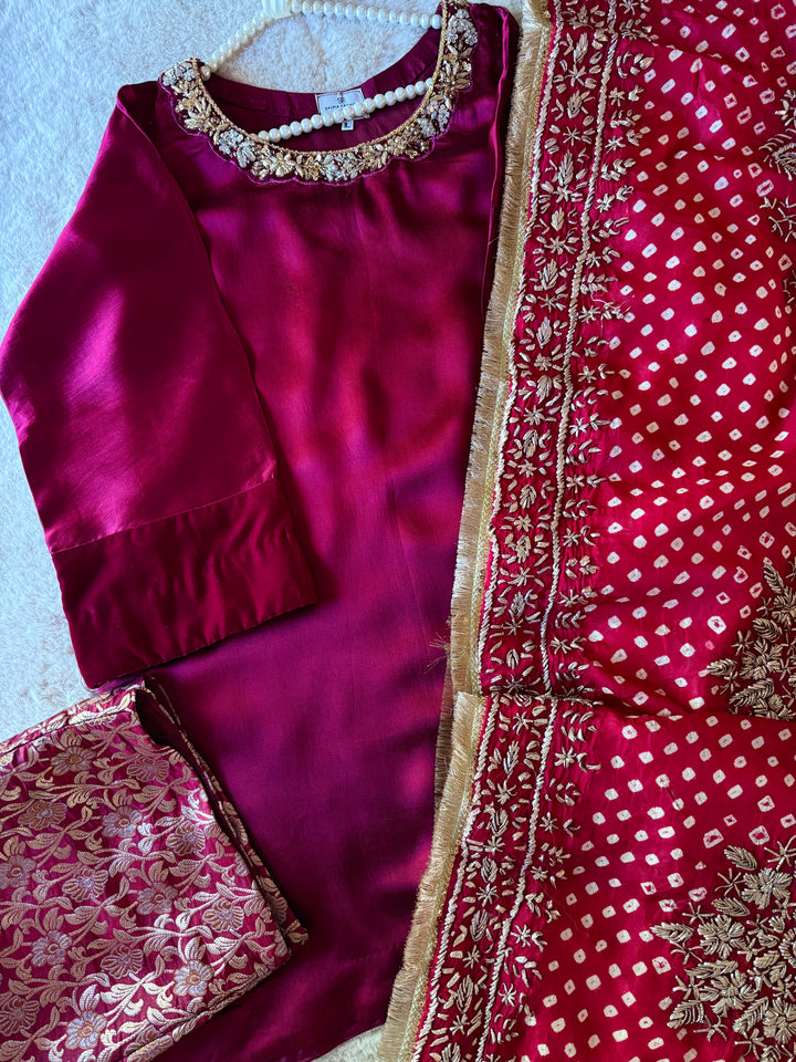 PARTYWEAR CHUNRI SUITS CHSF01