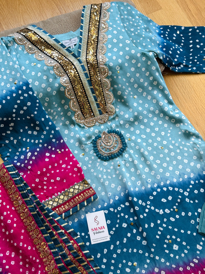 PURE SILK CHUNRI SUIT(CUSTOM SERIES) SFCH10