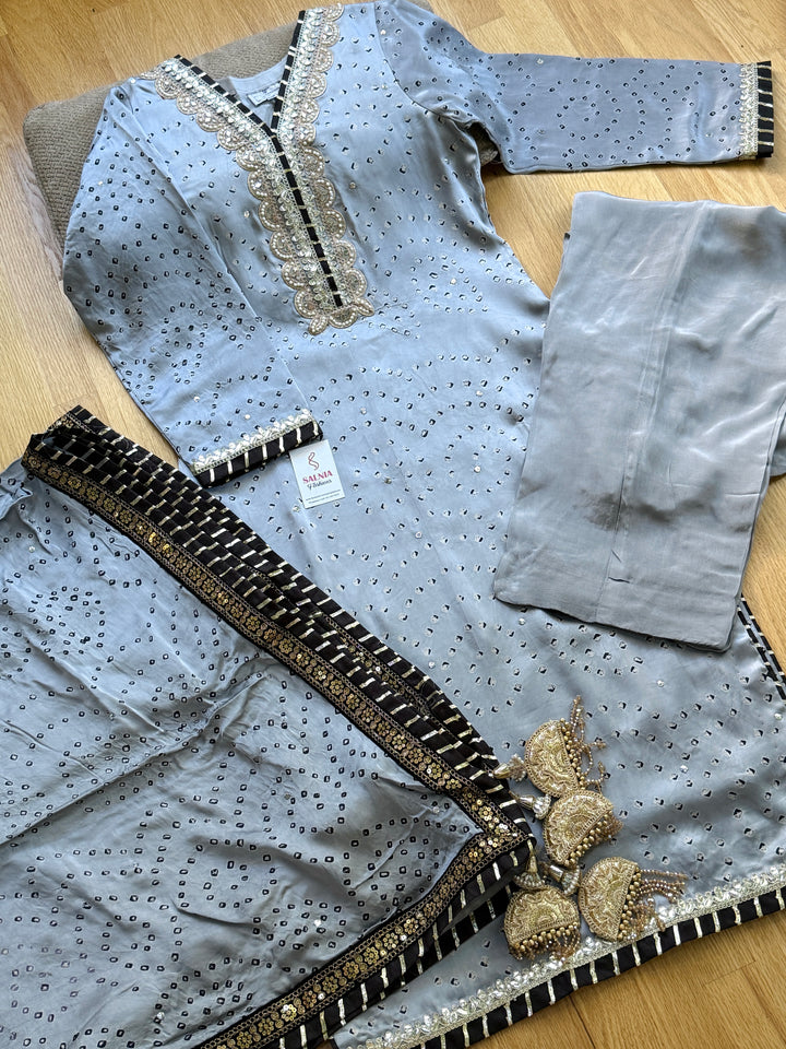 PURE SILK CHUNRI SUIT(CUSTOM SERIES) SFCH08