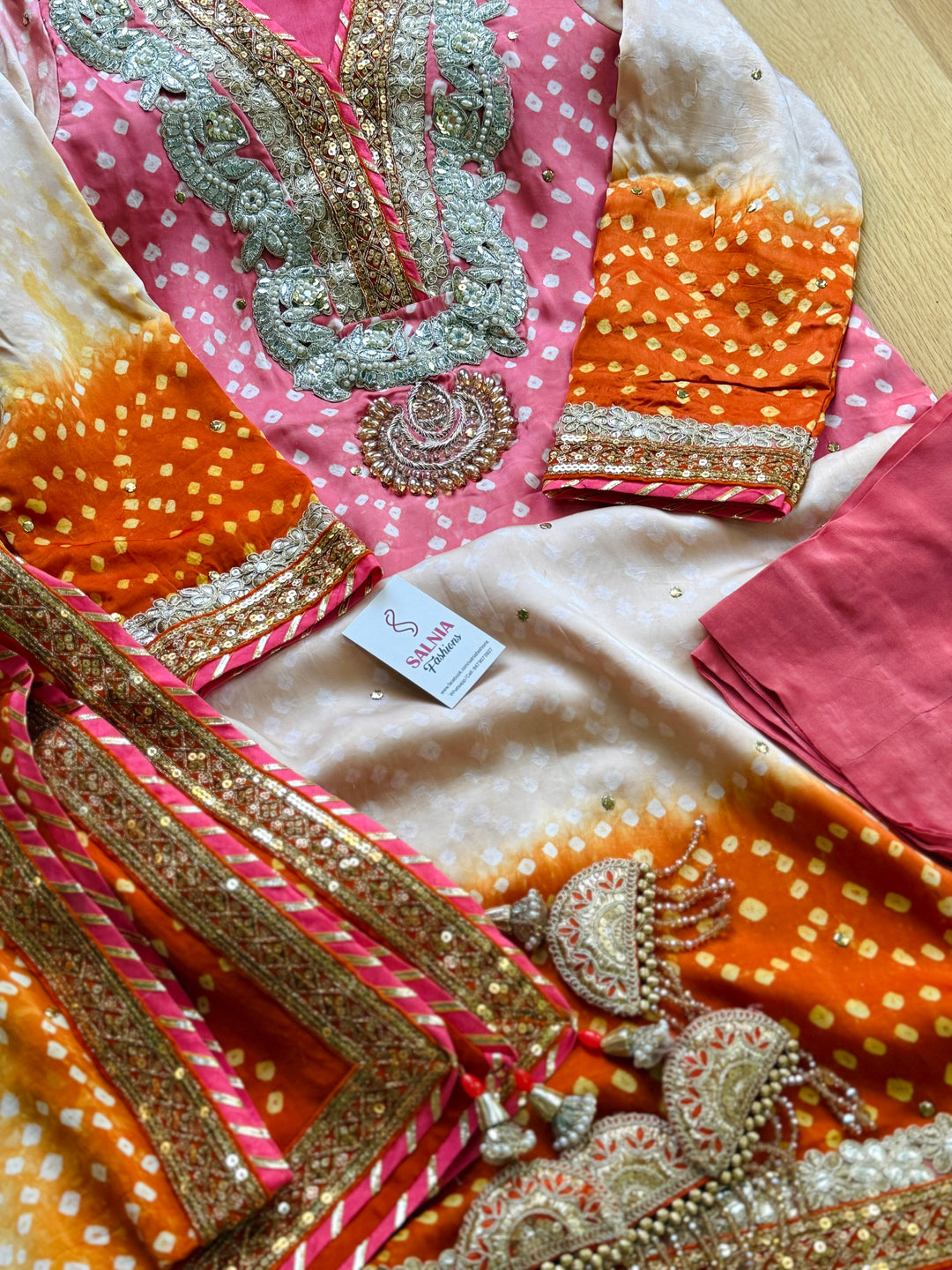 PURE SILK CHUNRI SUIT(CUSTOM SERIES) SFCH11