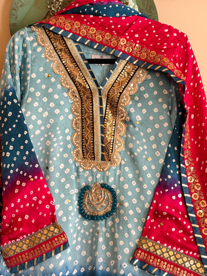 PURE SILK CHUNRI SUIT(CUSTOM SERIES) SFCH10