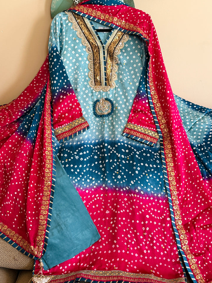 PURE SILK CHUNRI SUIT(CUSTOM SERIES) SFCH10