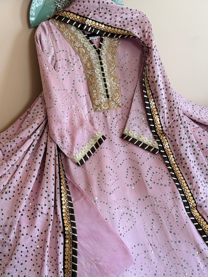 PURE SILK CHUNRI SUIT(CUSTOM SERIES) SFCH06