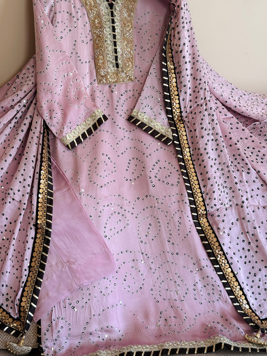 PURE SILK CHUNRI SUIT(CUSTOM SERIES) SFCH06