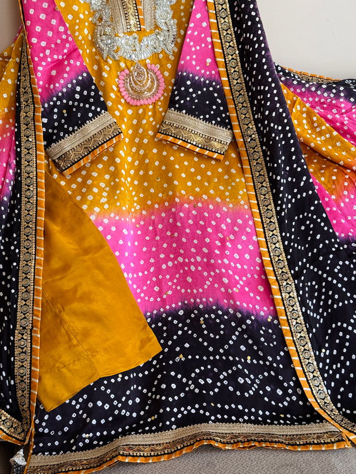 PURE SILK CHUNRI SUIT(CUSTOM SERIES) SFCH05