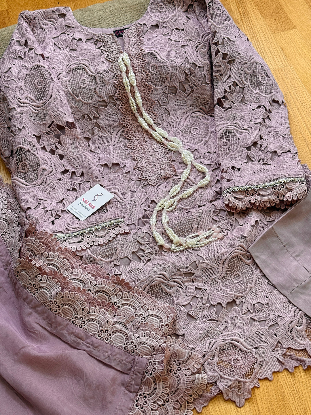 CUTWORK EMBROIDERED SUIT SCST18