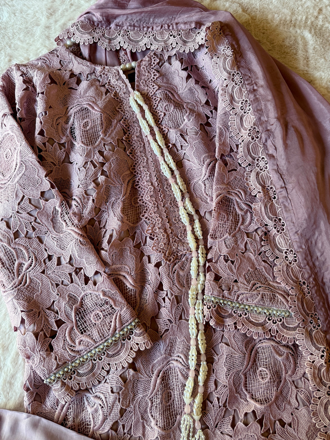 CUTWORK EMBROIDERED SUIT SCST18