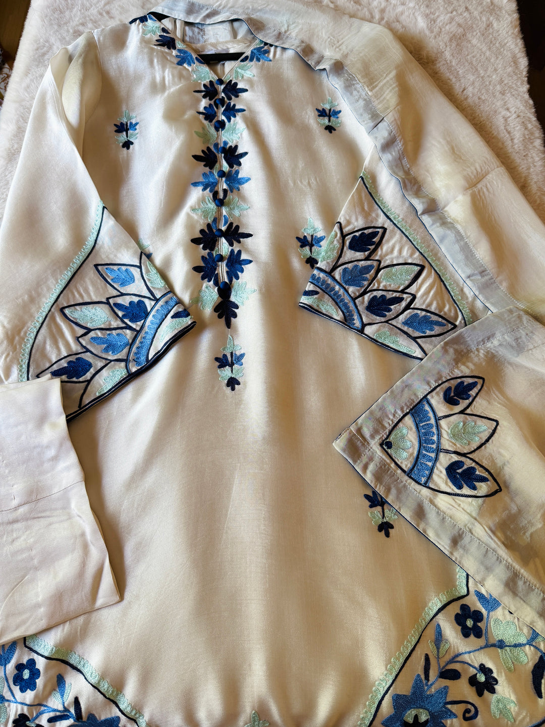 MULTI THREAD AARI EMBROIDERED SHEESHA SILK SUITS ARSF02