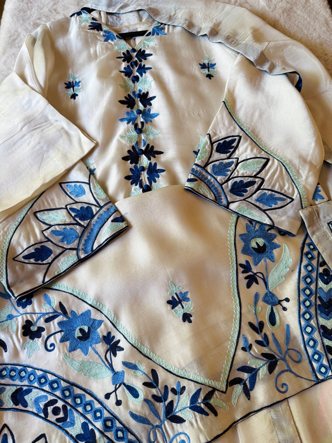 MULTI THREAD AARI EMBROIDERED SHEESHA SILK SUITS ARSF02