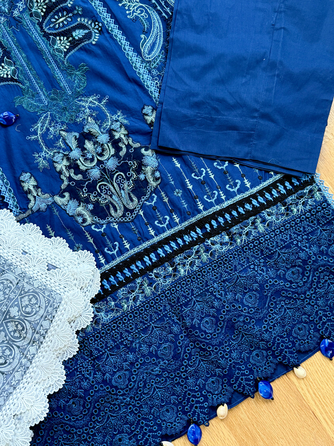 ANSAB JAHANGIR ZOHA LUXURY LAWN YLANG