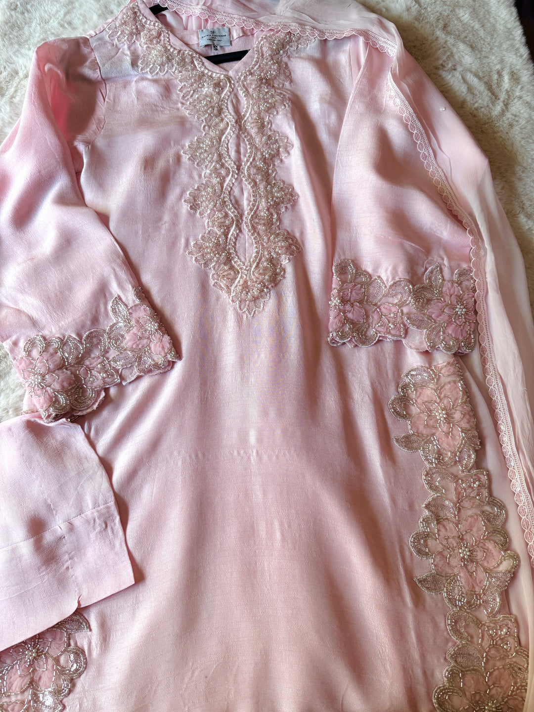 CUTWORK EMBELLISHED KOREAN RAW SILK SUIT FRSH54