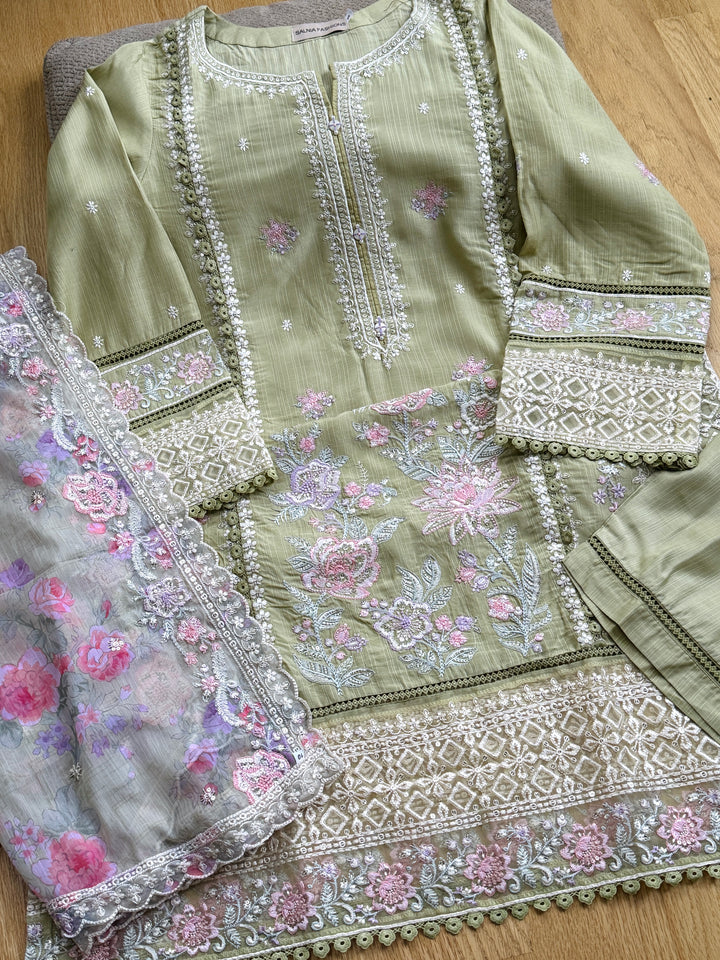 EMBROIDERED LINEN SUIT WITH WOOLEN SHAWL SFLN01