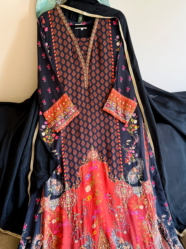 HANDWORK PURE CREPE SILK KAFTAN SET SFKF33