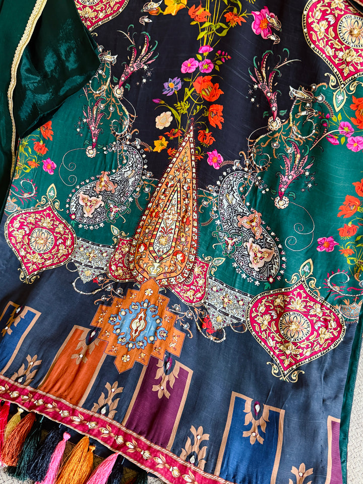 HANDWORK PURE CREPE SILK KAFTAN SET SFKF35
