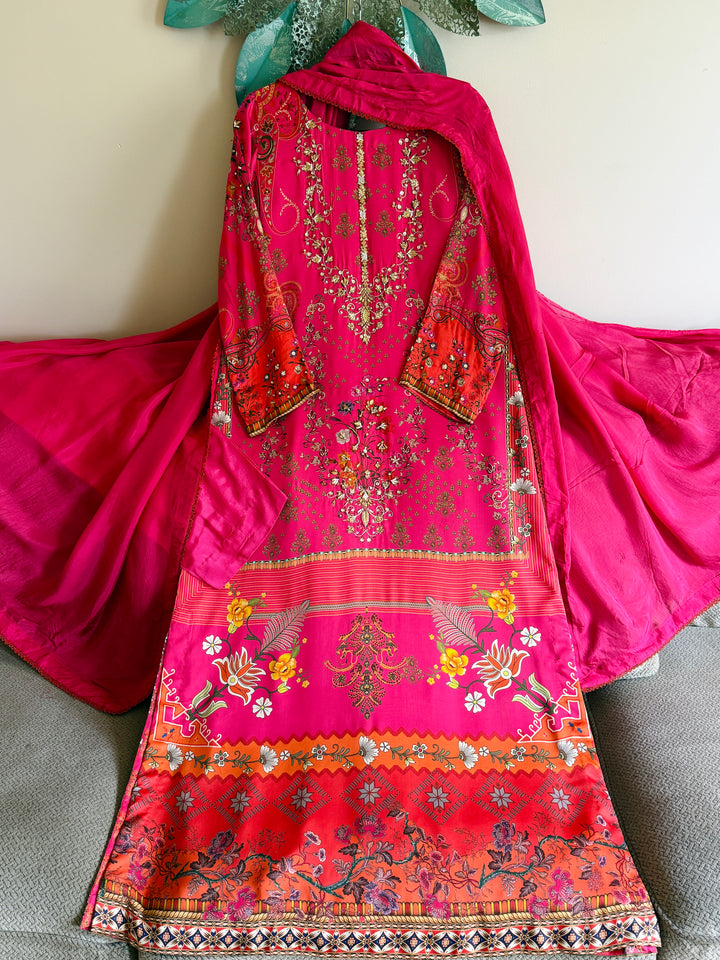 HANDWORK PURE CREPE SILK KAFTAN SET SFKF37